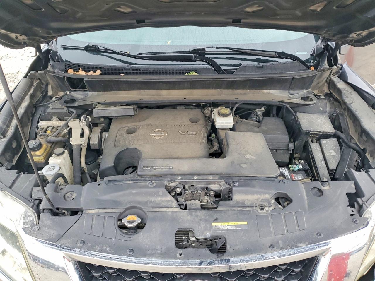 Nissan Pathfinder S