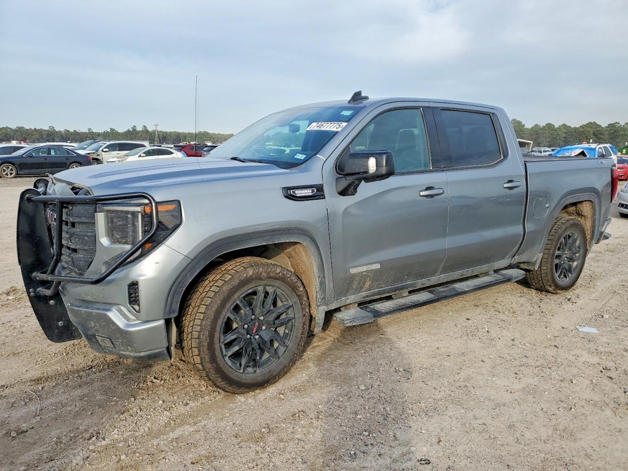Salvage GMC Sierra Image