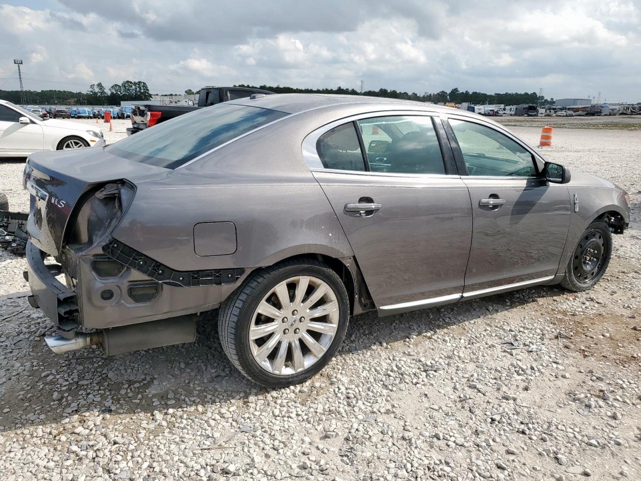 Lincoln MKS