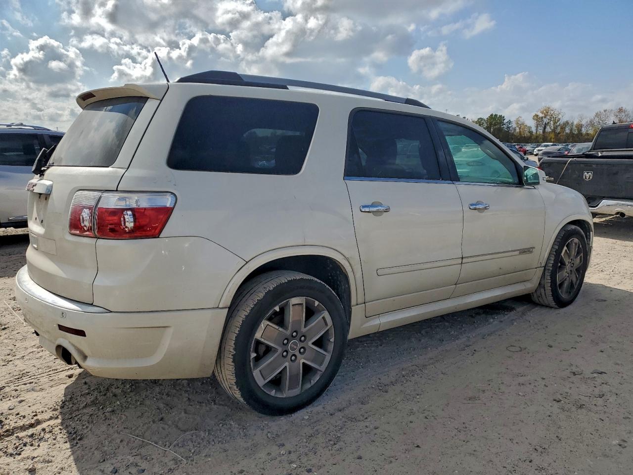 GMC Acadia