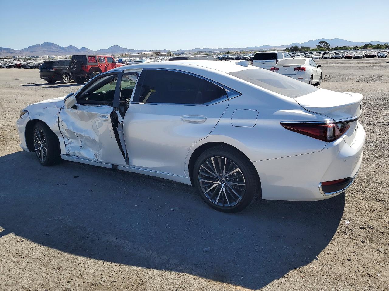 Lexus Es Base