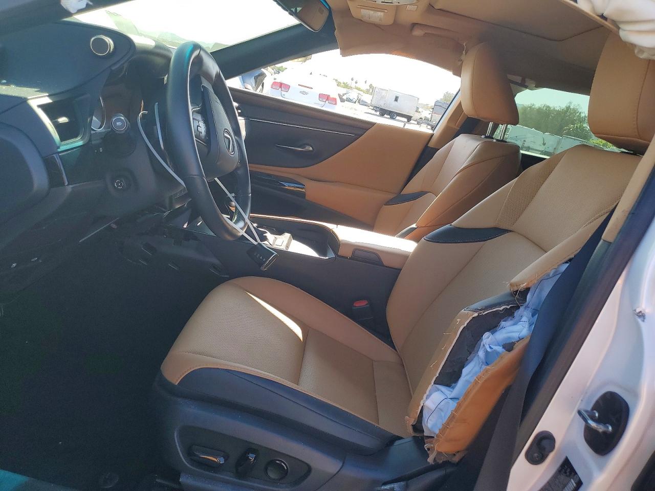 Lexus Es Base