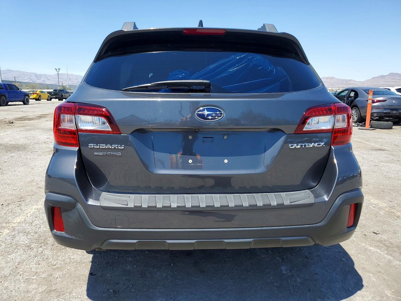 Subaru Outback 2.5i Premium