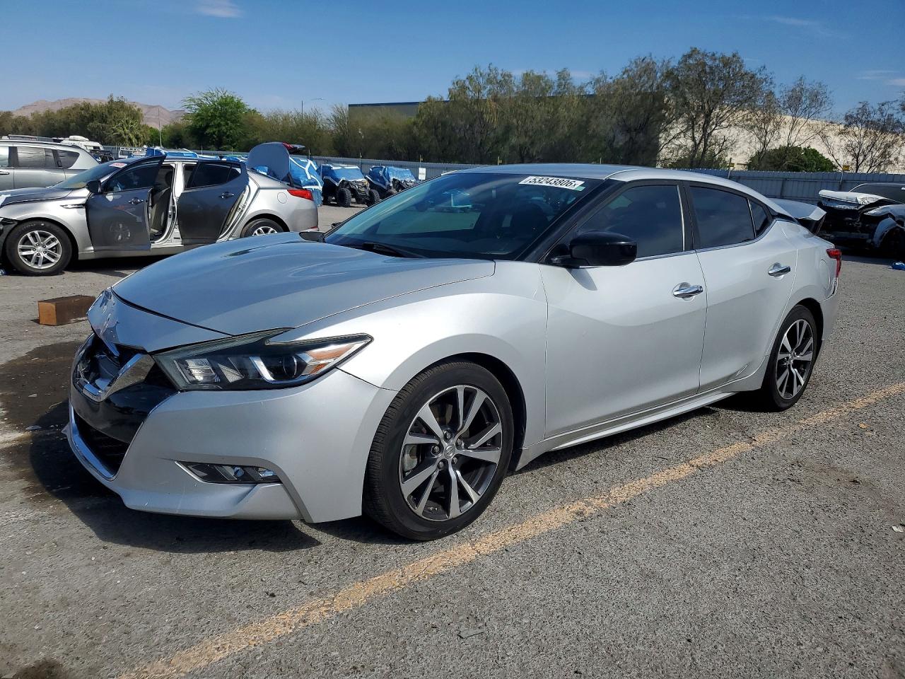 Salvage Nissan Maxima Image