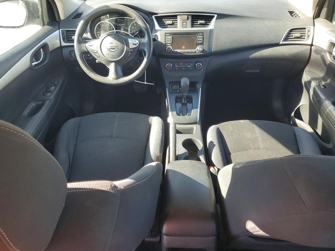 Nissan Sentra S