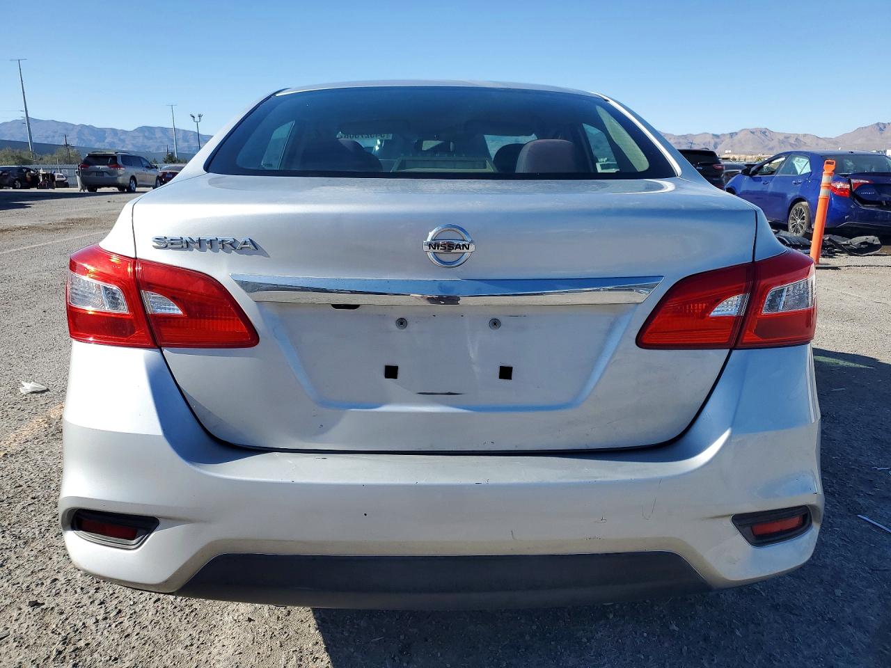 Nissan Sentra S