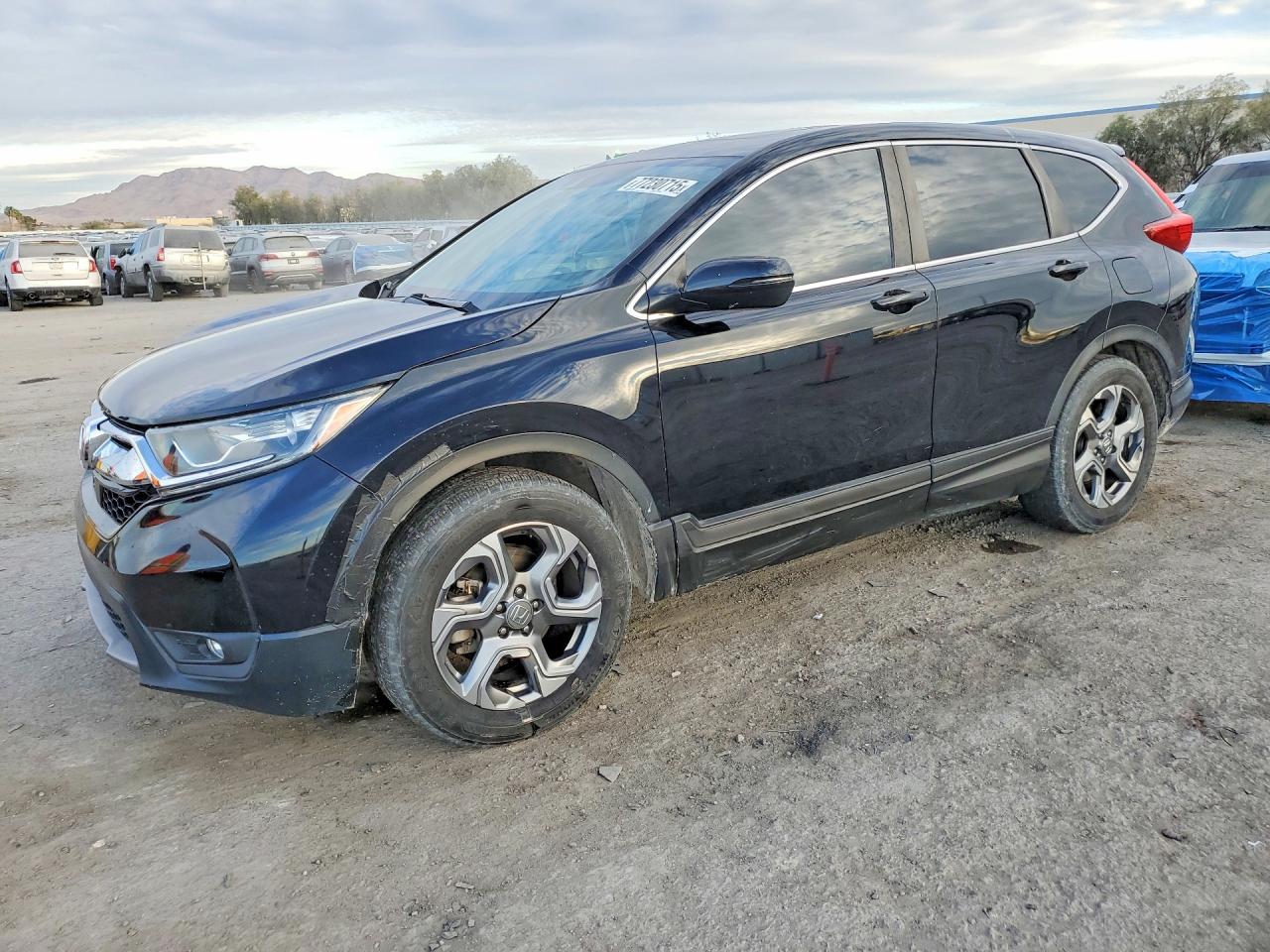 Salvage Honda Crv Image