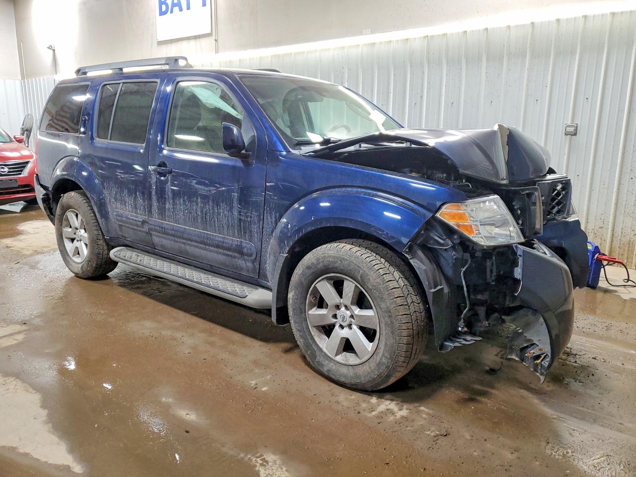 Nissan Pathfinder S