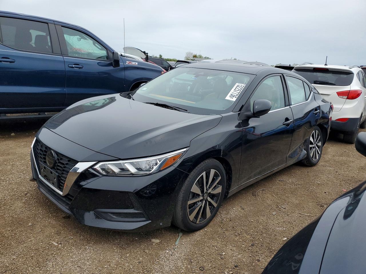 Salvage Nissan Sentra Image