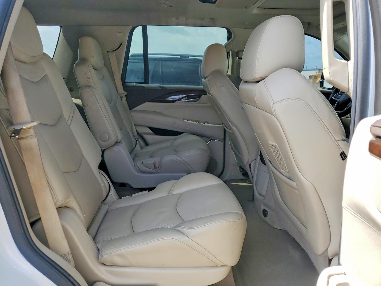 Cadillac Escalade Luxury