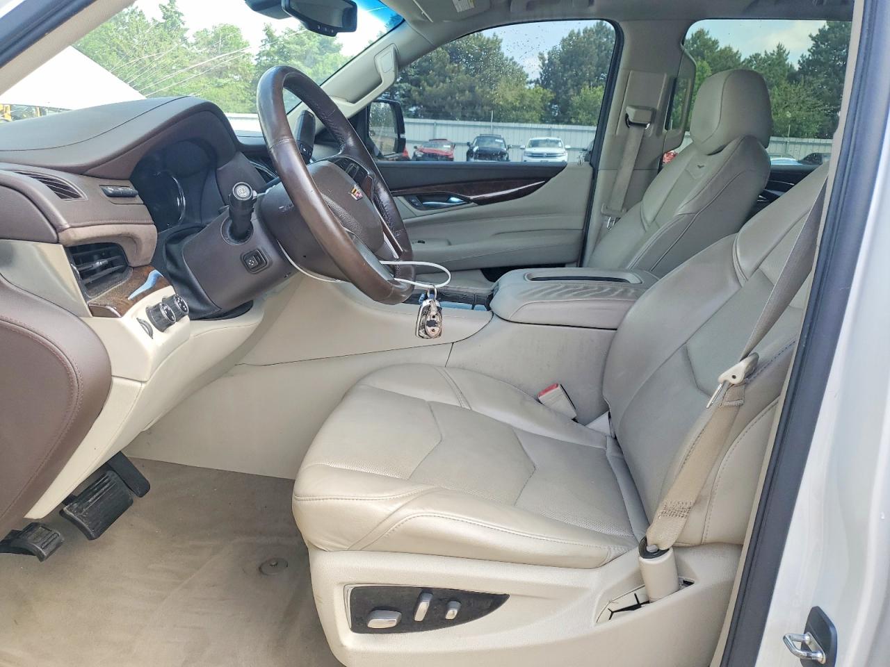 Cadillac Escalade Luxury