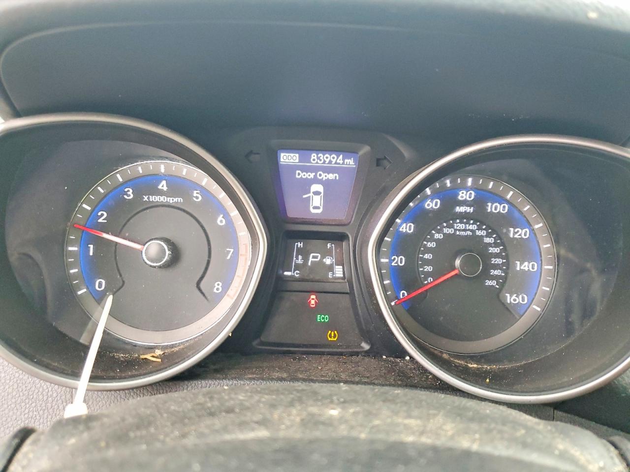 Hyundai ELANTRA Base