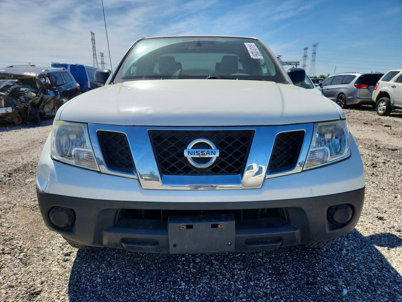 Nissan Frontier S