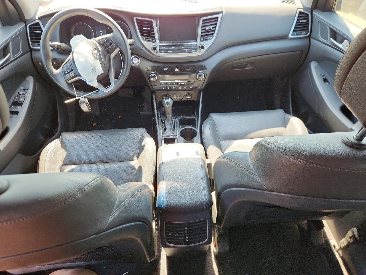 Hyundai TUCSON Sel Plus