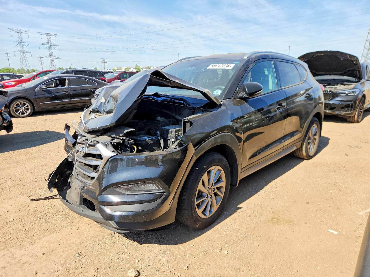 Salvage Hyundai TUCSON Image