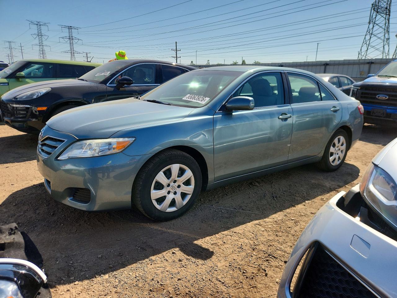 Salvage Toyota Camry Image
