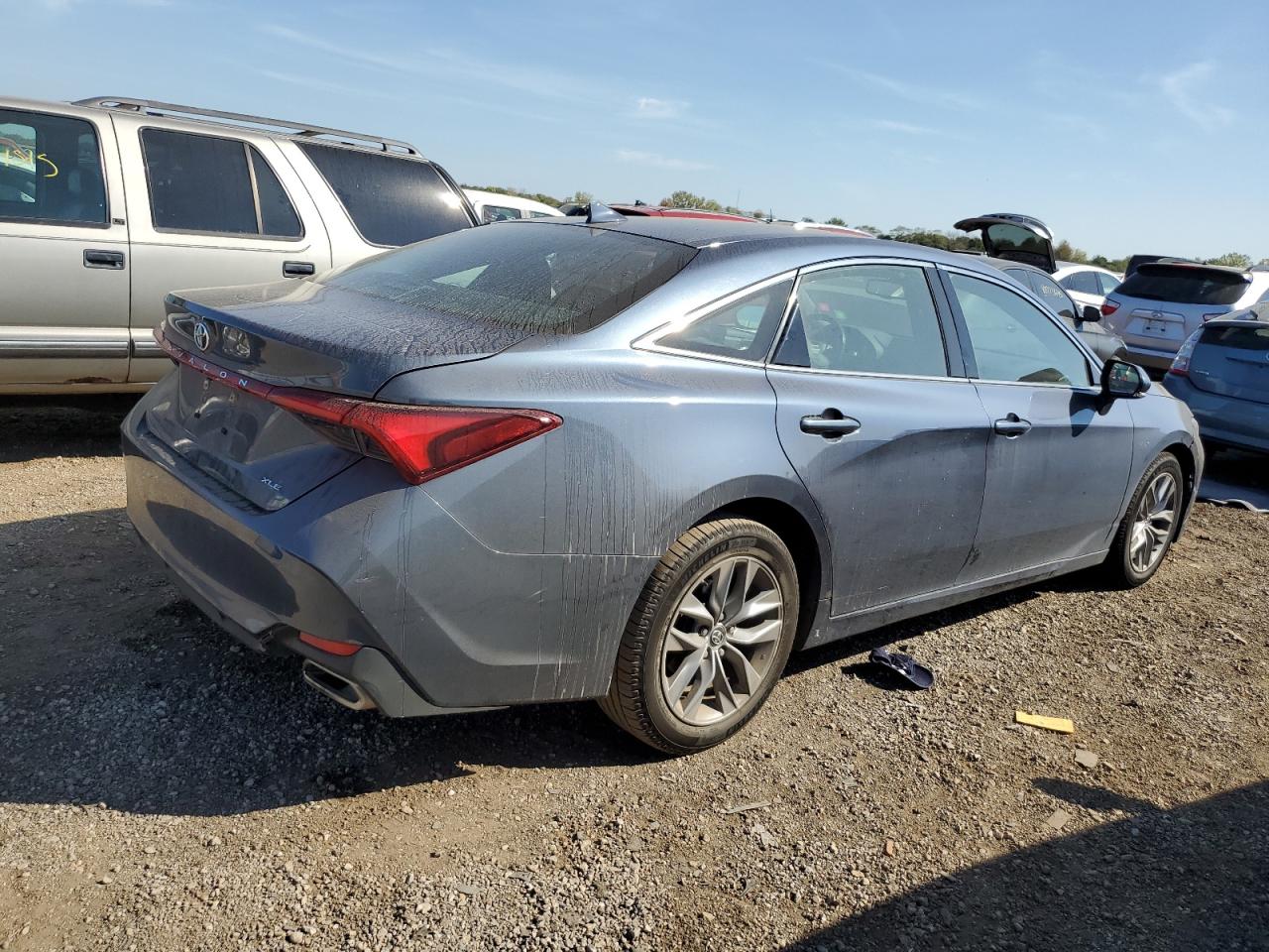 Toyota Avalon Xle
