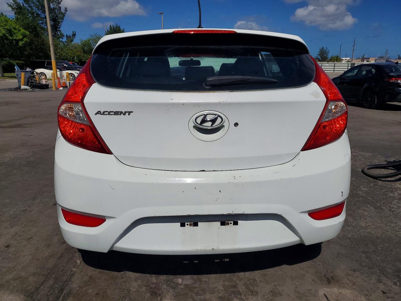 Hyundai ACCENT Se