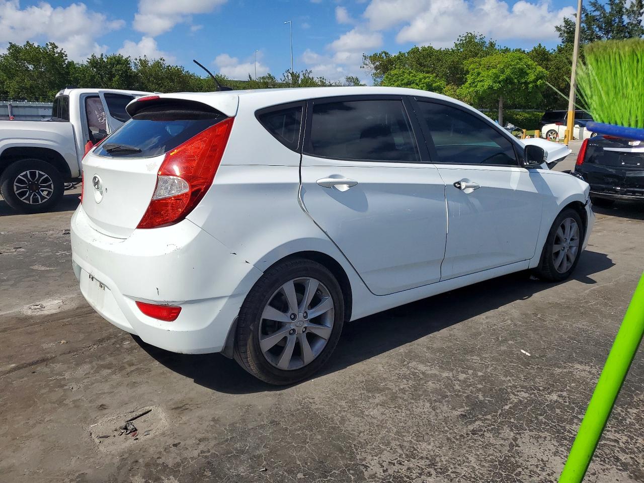 Hyundai ACCENT Se