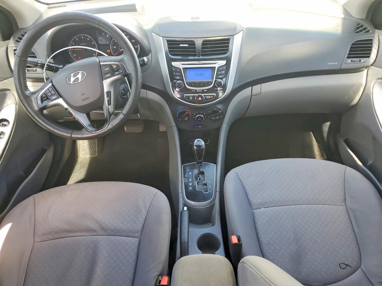 Hyundai ACCENT Se