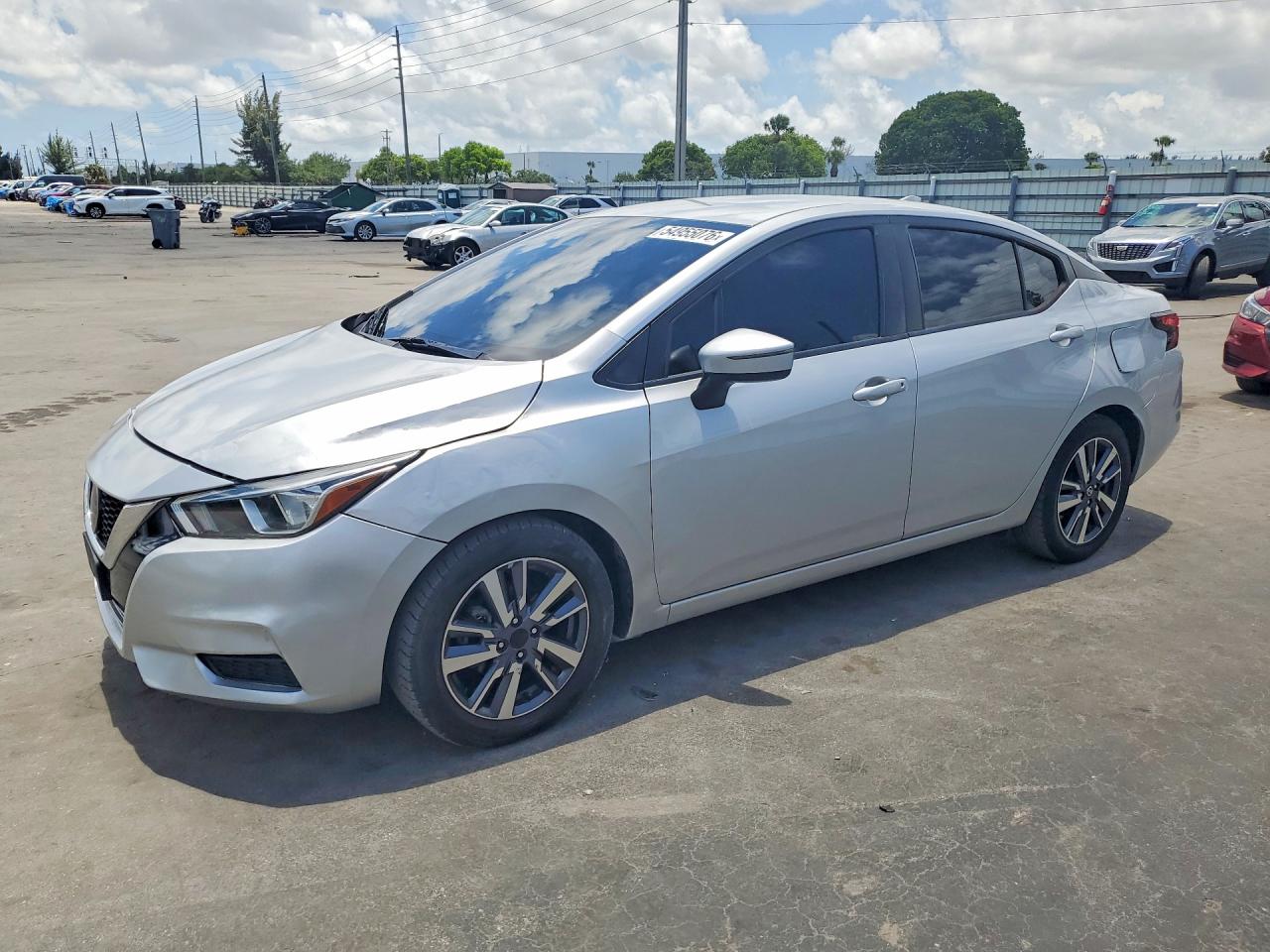 Salvage Nissan Versa Image