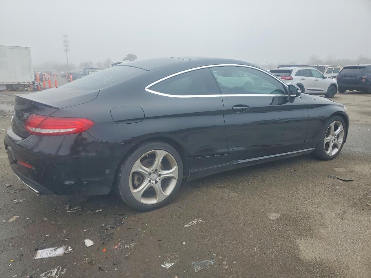 Mercedes-Benz C-Class 300