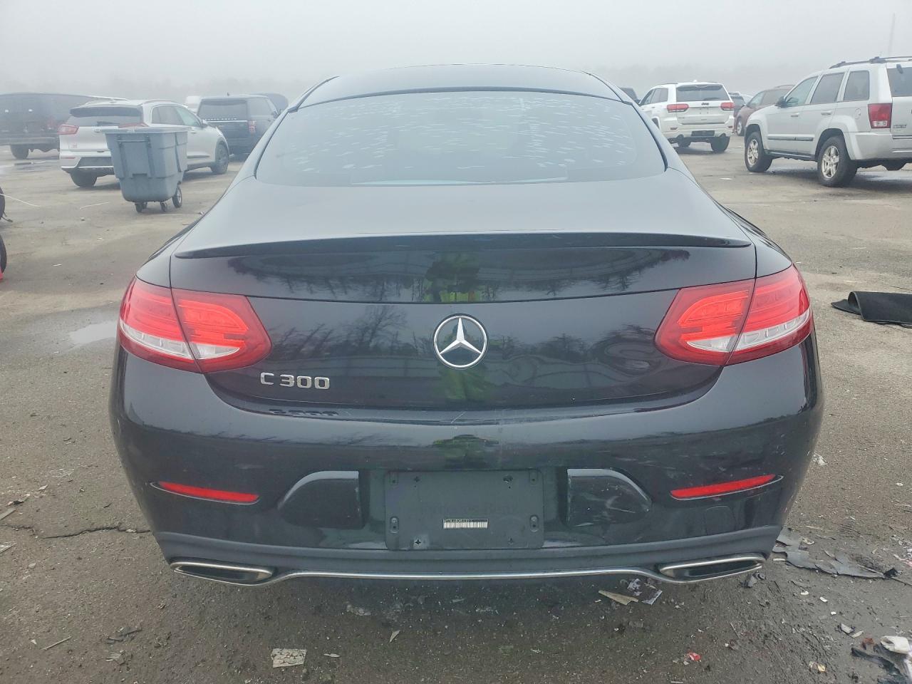 Mercedes-Benz C-Class 300