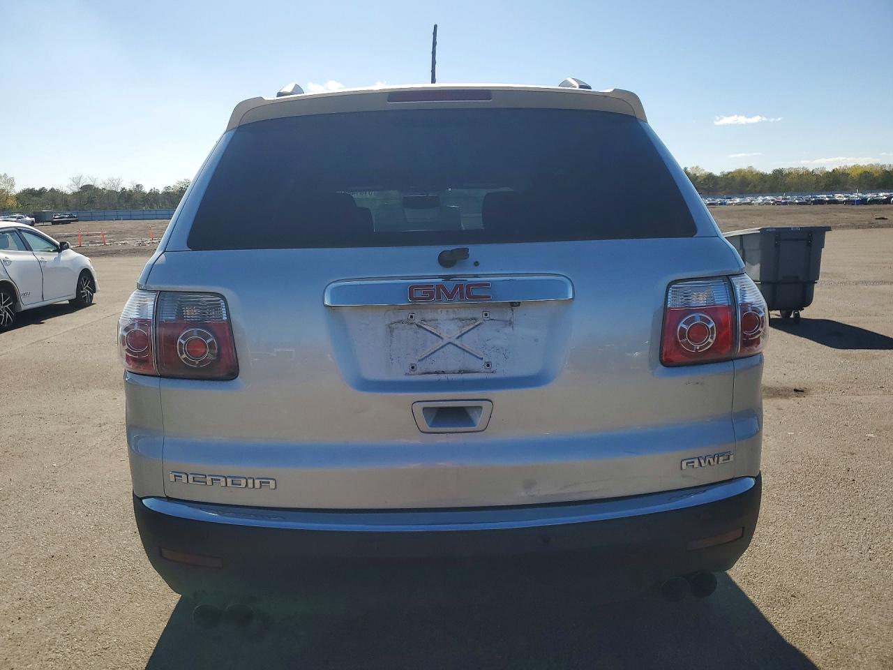 GMC Acadia