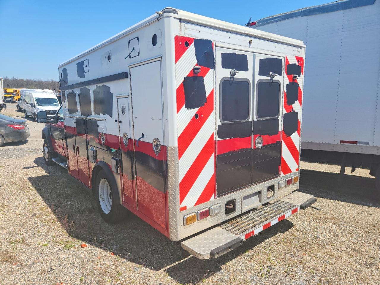 Ford F550 Xl Sd