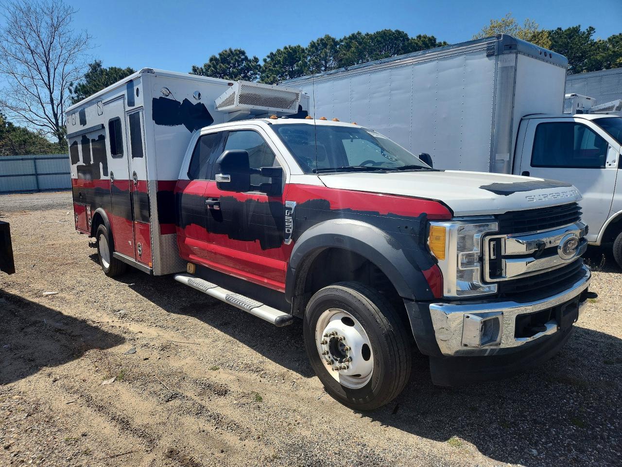 Ford F550 Xl Sd