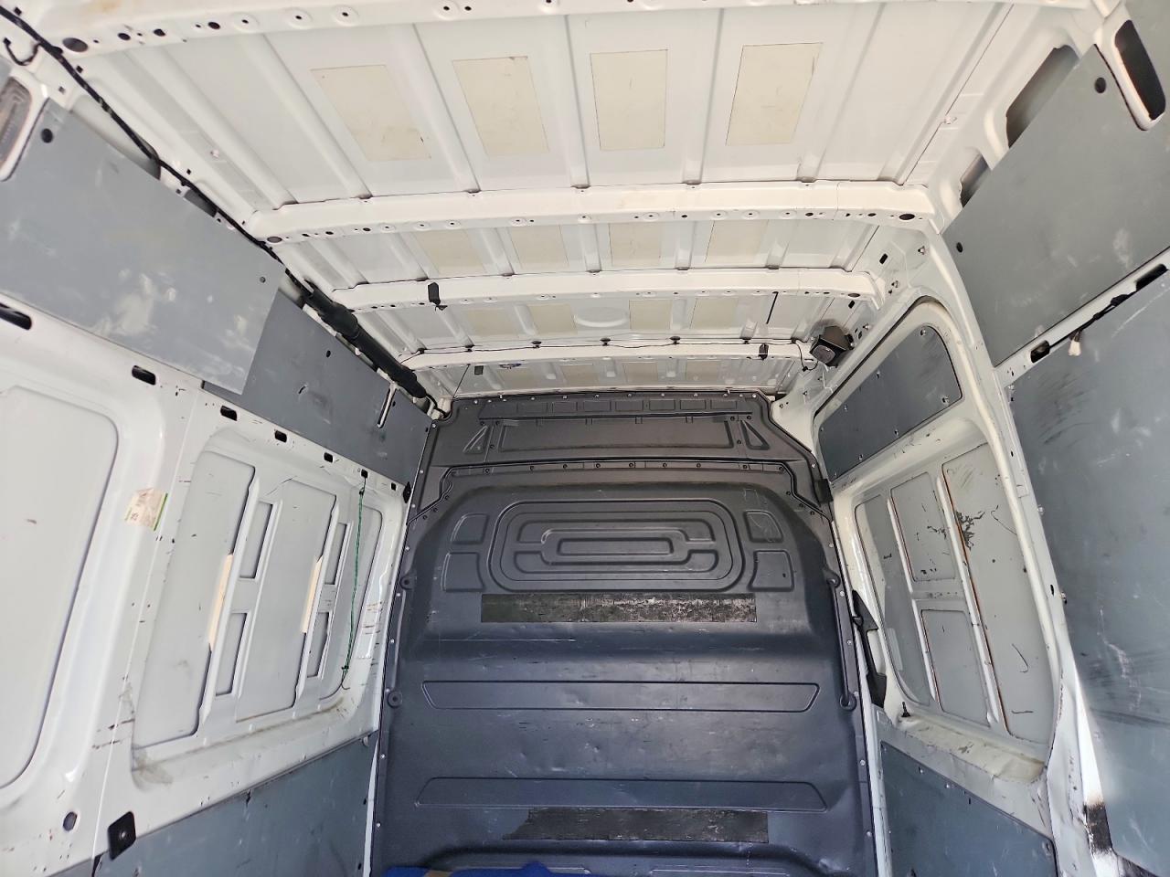 Mercedes-Benz Sprinter 2500