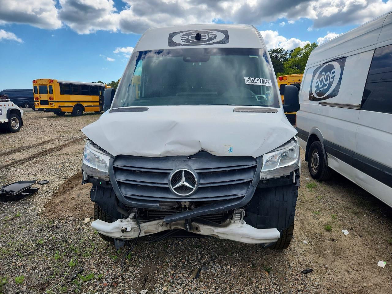 Mercedes-Benz Sprinter 2500