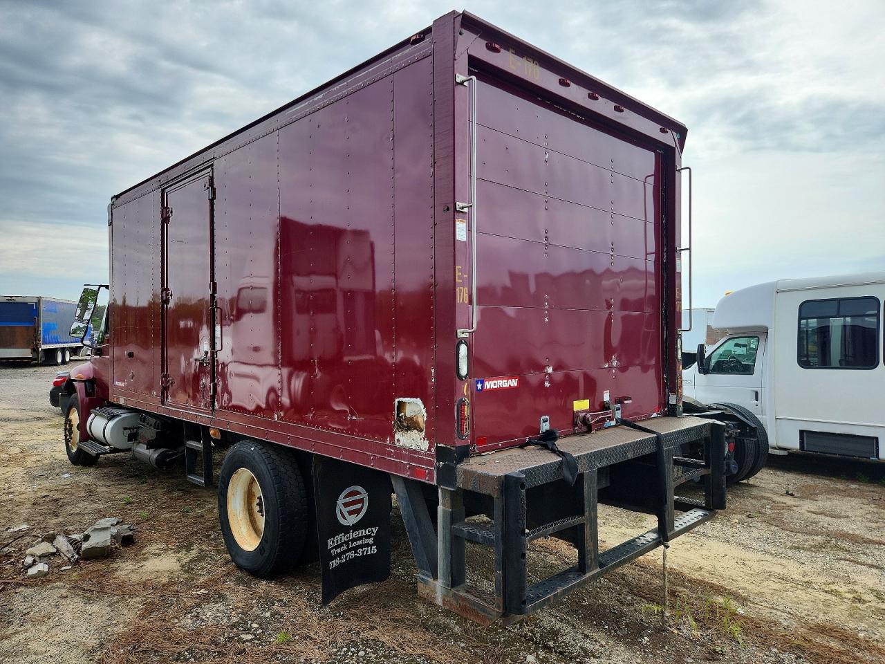 International 4300