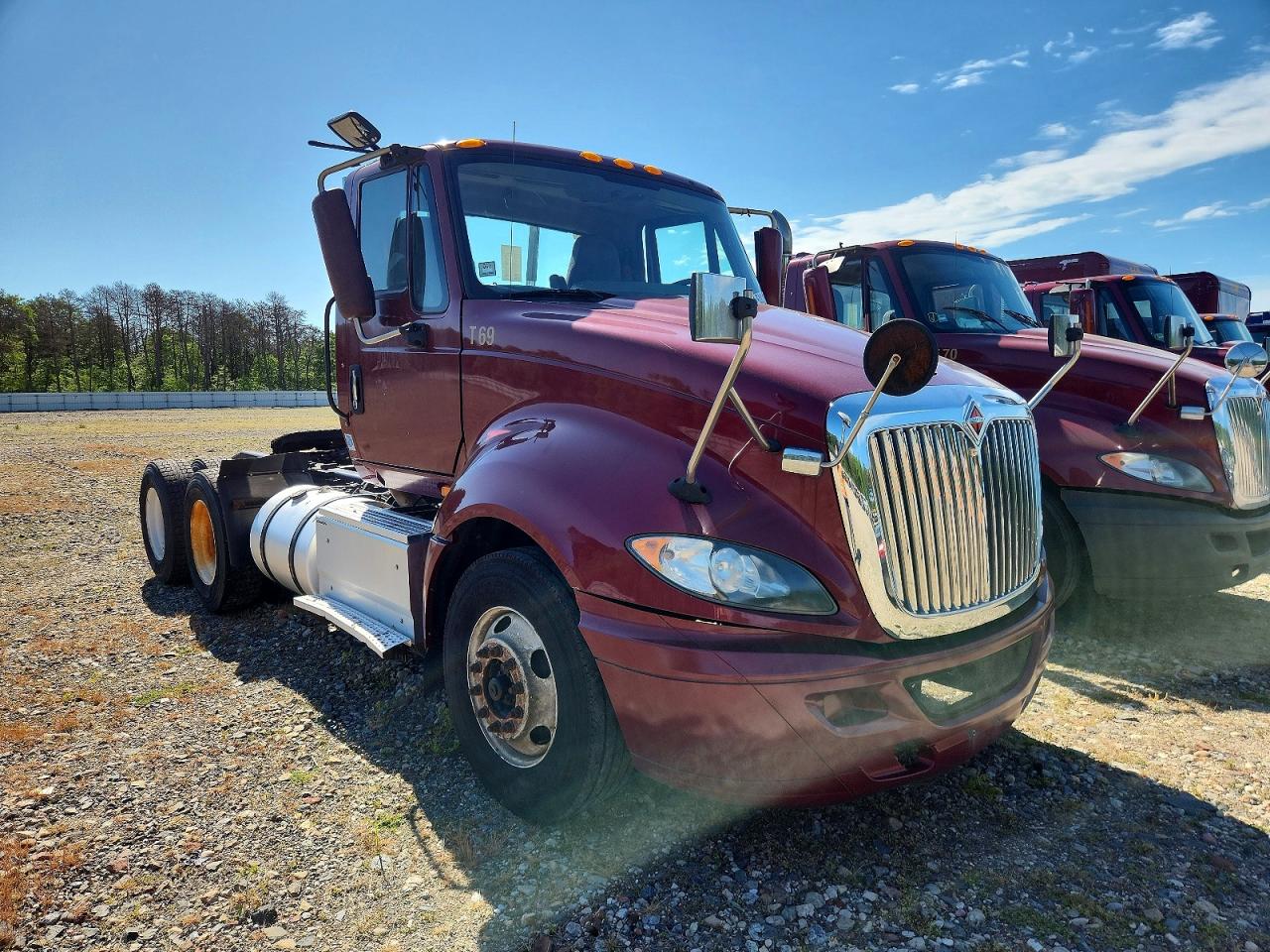 Salvage International Prostar Image