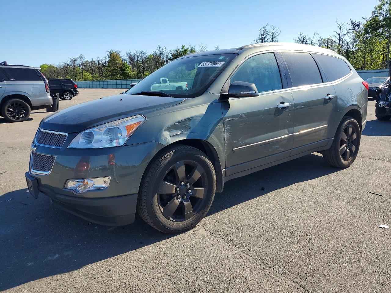 Salvage Chevrolet Traverse Image