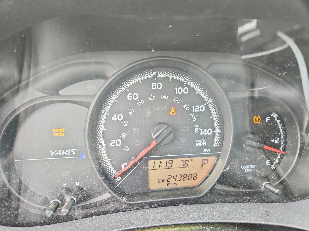 Toyota Yaris 5-door L