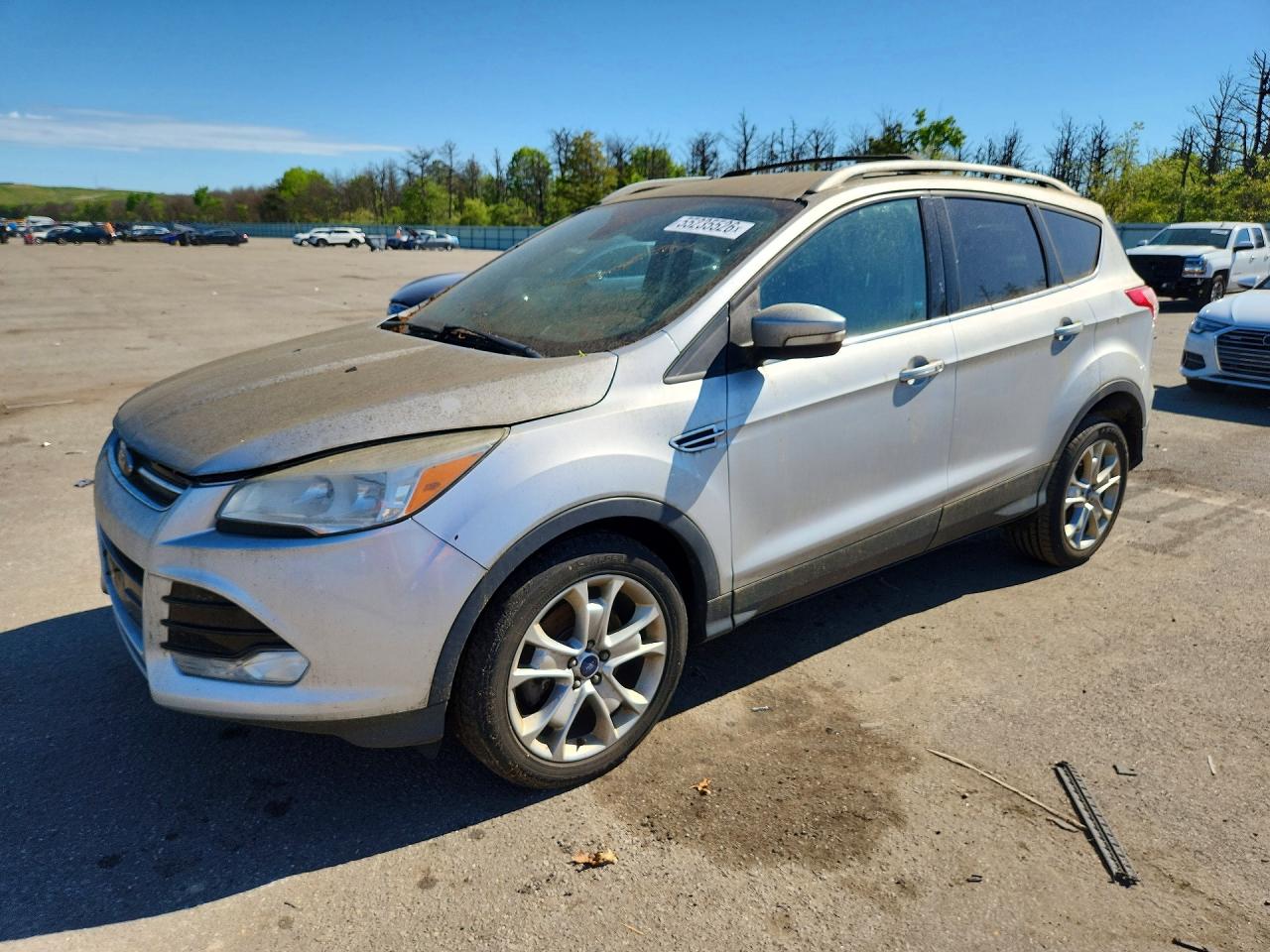Salvage Ford Escape Image