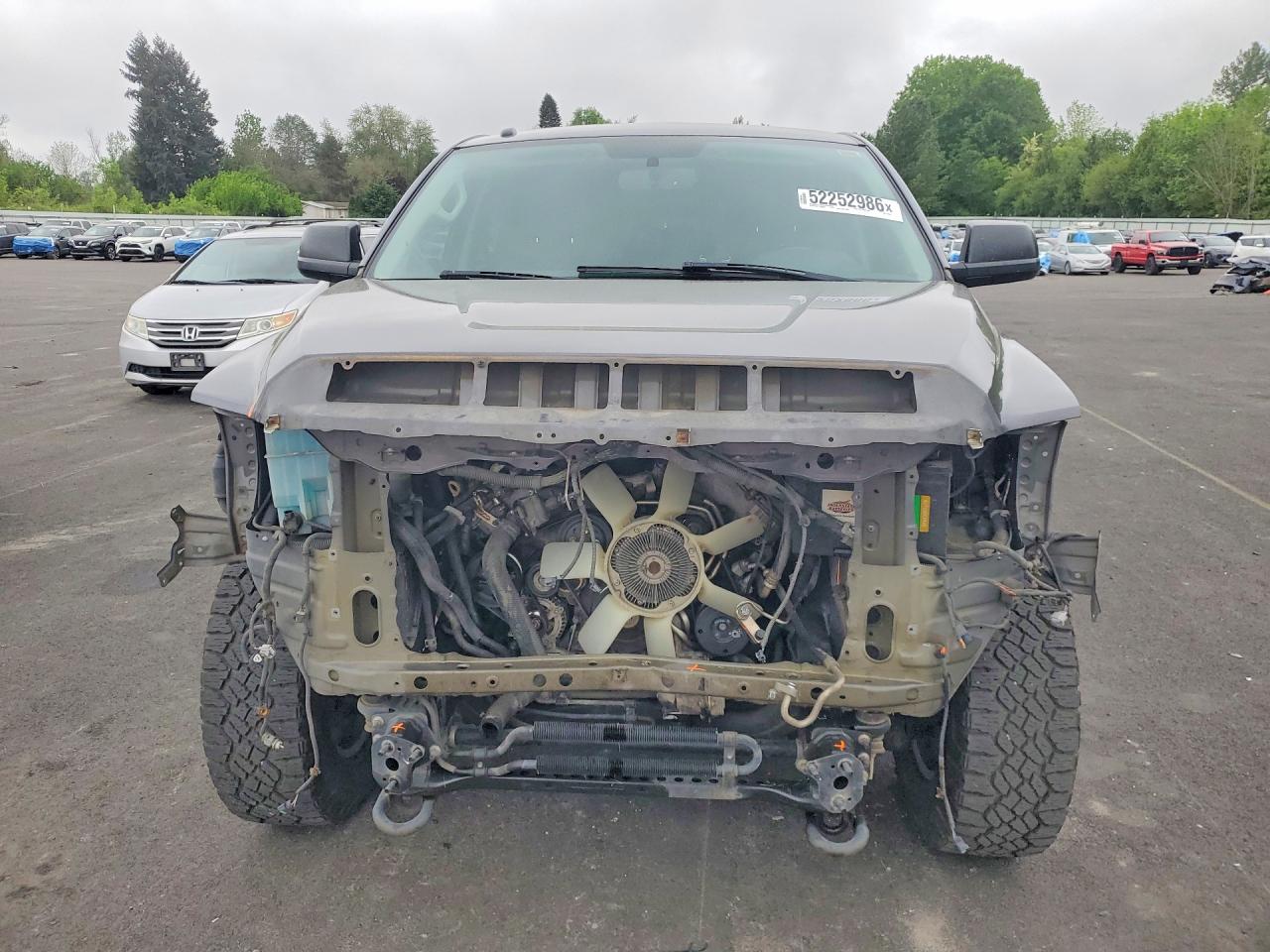 Toyota Tundra Sr5