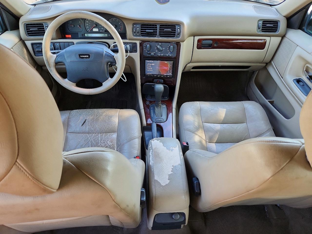 Volvo S70 Base