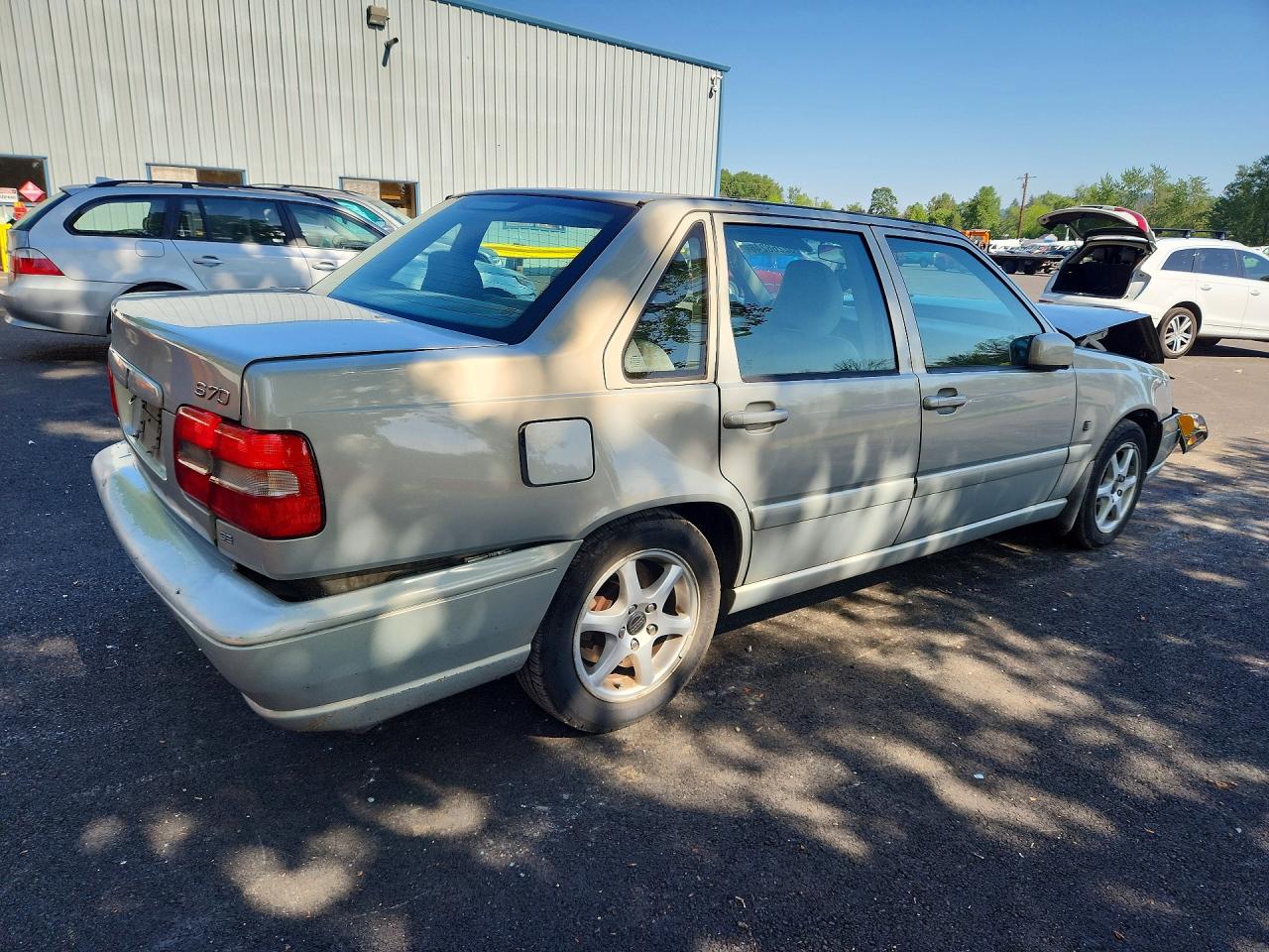 Volvo S70 Base