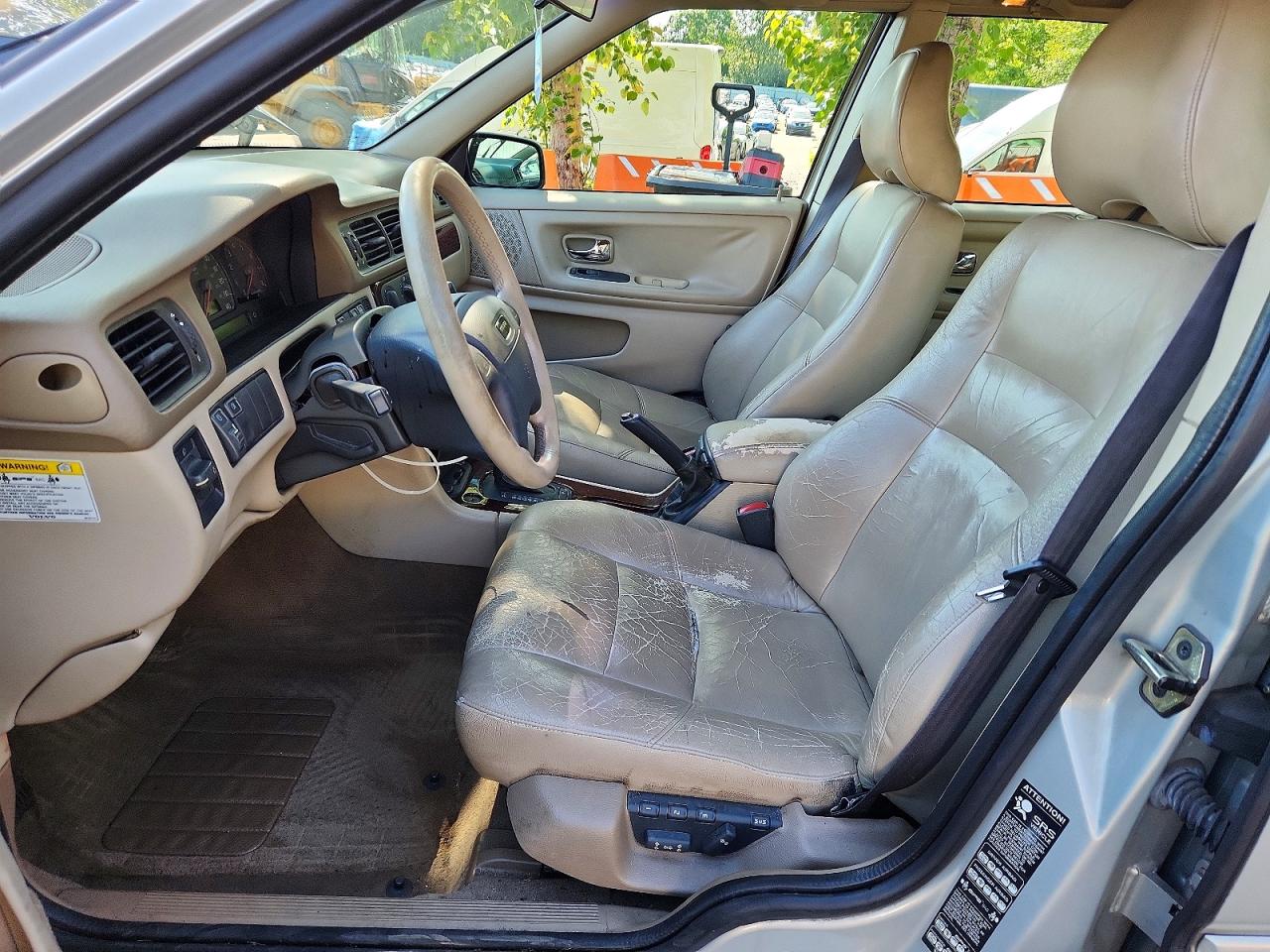 Volvo S70 Base