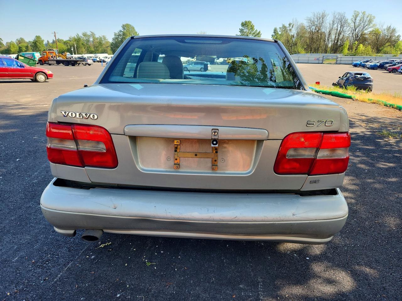 Volvo S70 Base