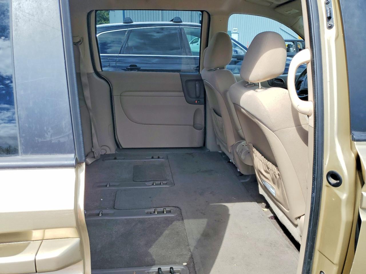 Kia Sedona Lx
