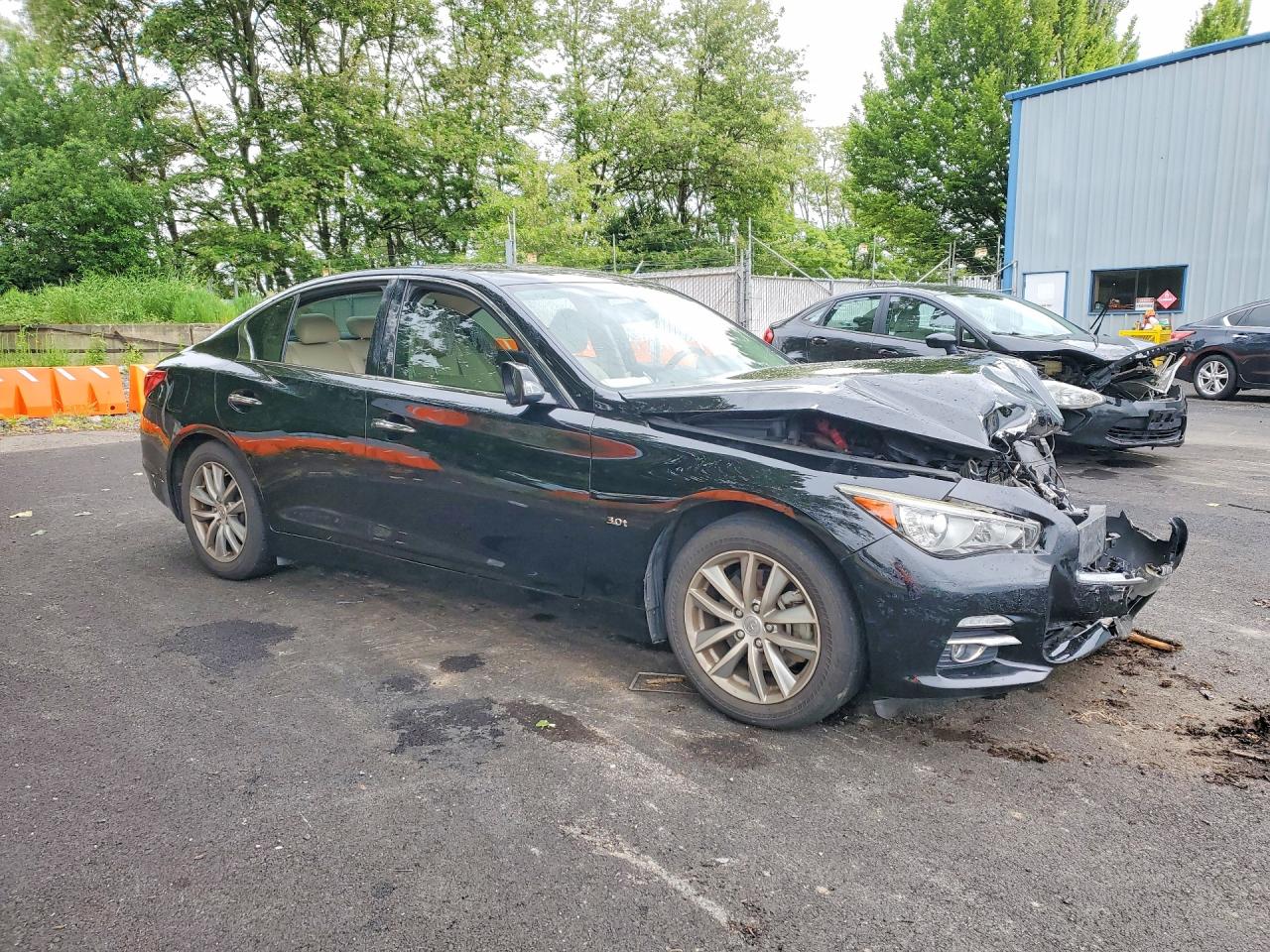 INFINITI Q50 3.0t P 3.0t Premium