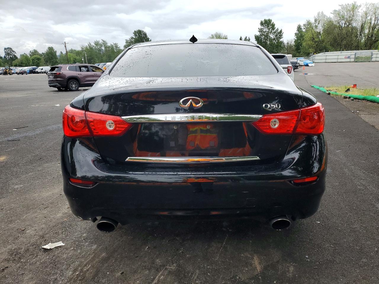 INFINITI Q50 3.0t P 3.0t Premium