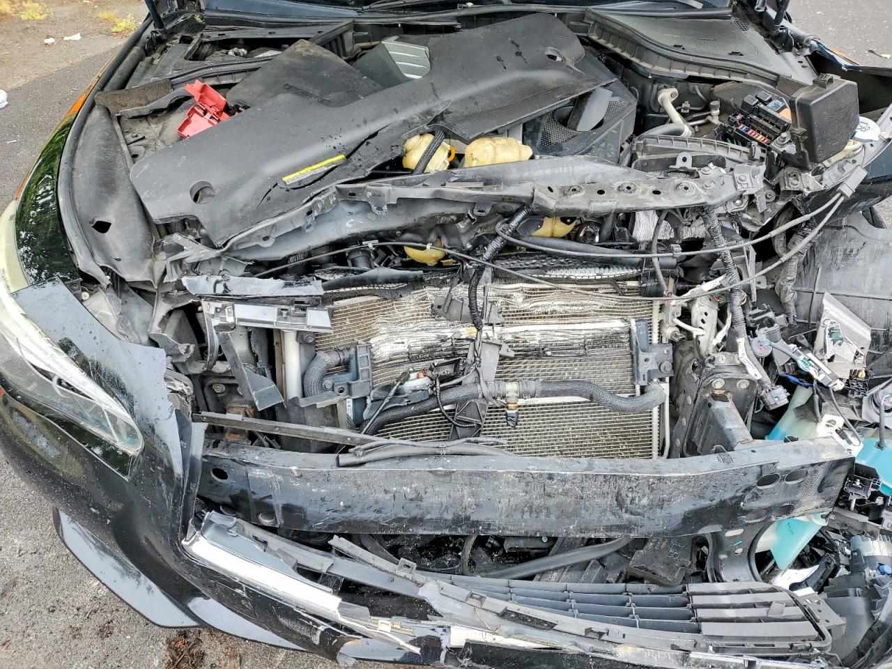 INFINITI Q50 3.0t P 3.0t Premium