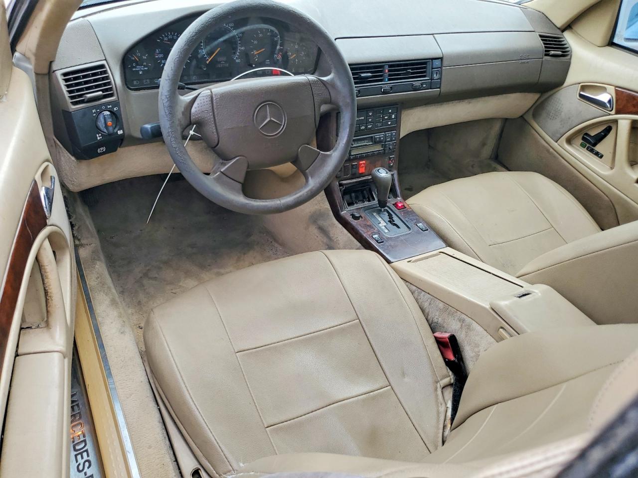 Mercedes-Benz S-Class 320