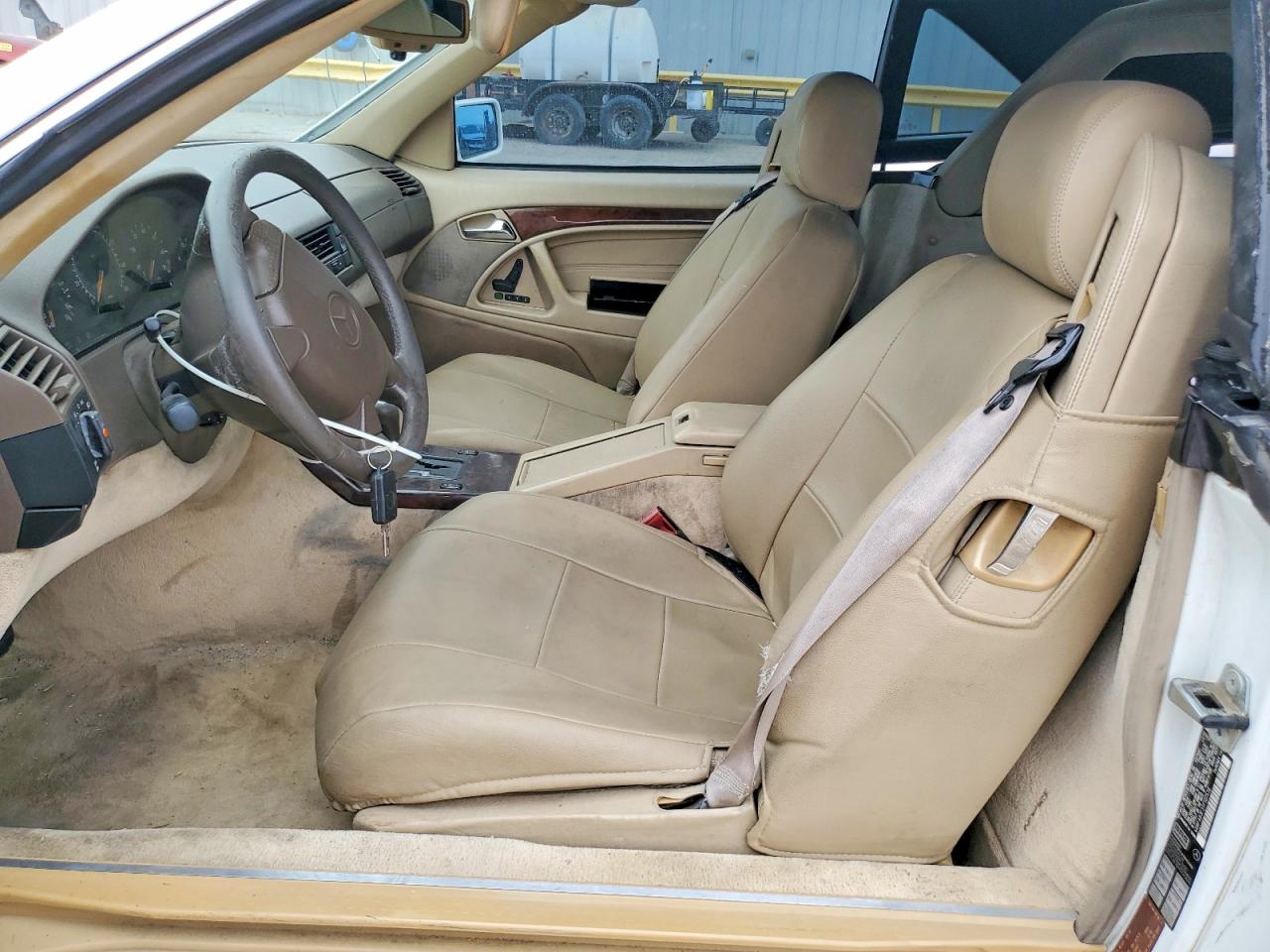 Mercedes-Benz S-Class 320