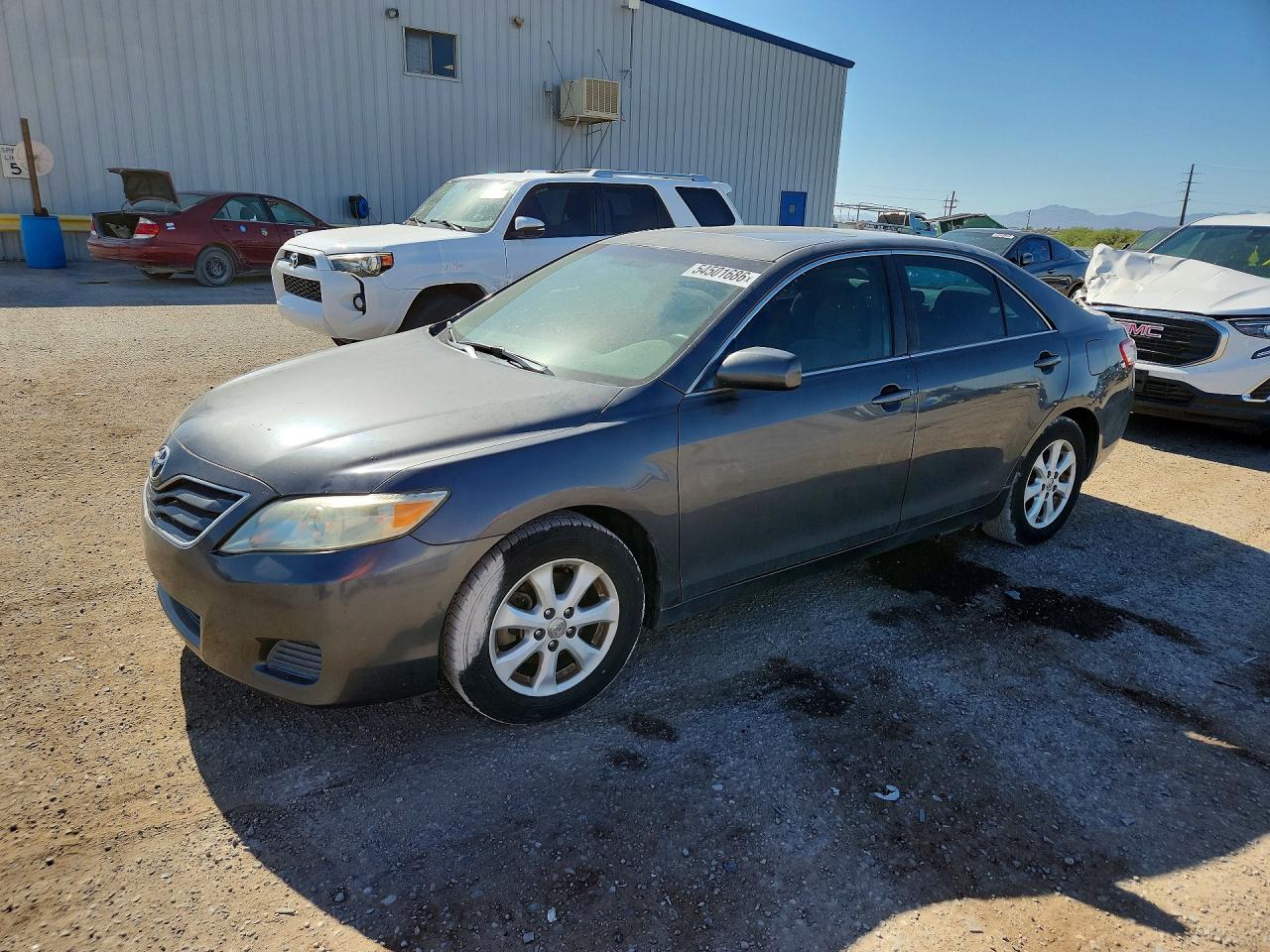 Salvage Toyota Camry Image