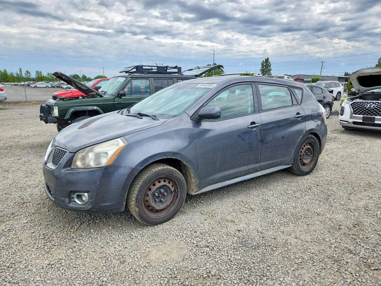 Salvage Pontiac Vibe Image